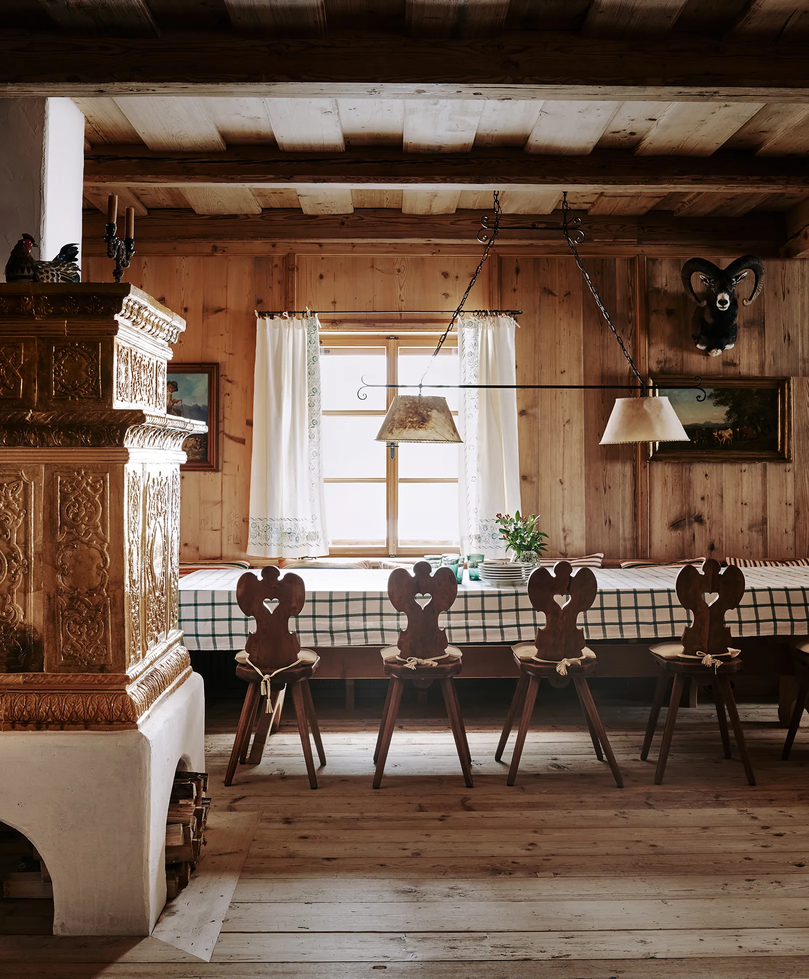 What European Interiors Get Right That American Homes Forget